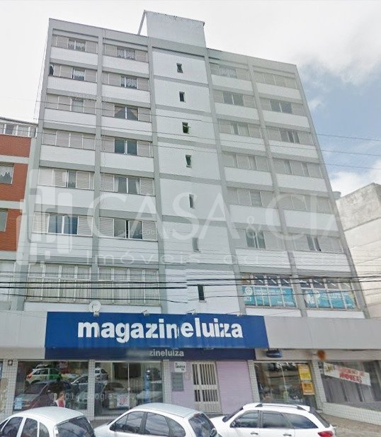 Salas Comerciais<br />Rio Branco<br />Caxias do Sul<br /><br />SALA COMERCIAL COM ÁREA PRIVATIVA DE 47,17 m, 01 BOX DE GARAGEM. PRÉDIO COM PORTARIA E ELEVADOR.