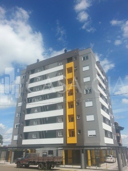 Apartamentos - 2 Dorm.<br />Vila Verde<br />Caxias do Sul<br /><br />APARTAMENTO PRONTO PARA MORAR LOCALIZADO EM REGIÃO DE GRANDE VALORIZAÇÃO IMOBILIÁRIA, COM 02 DORMITÓRIOS, SACADA, CHURRASQUEIRA, PISO LAMINADO, ESQUADRIAS DE ALUMÍNIO COM PERSIANA NOS DORMITÓRIOS, ESPERA P/ ÁGUA QUENTE, GÁS CENTRAL, BOX DE GARAGEM, ELEVADOR, CONCEITO ARQUITETÔNICO MODERNO. 0-0